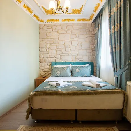 Szálloda Sayina 3*